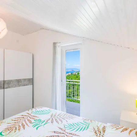 Apartment In 39337