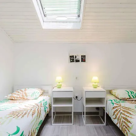 Apartment In 39337 Crikvenica